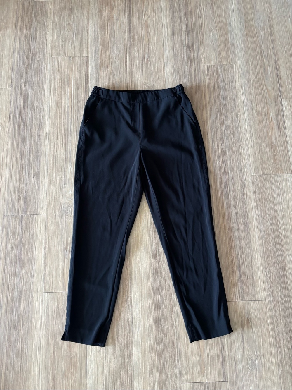 White House Black Market Pants Slim Ankle Black Pull On Straight Women 6 Office